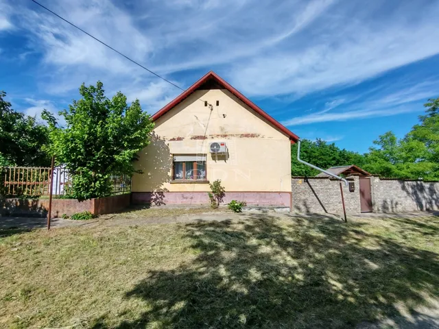 Eladó ház Dávod 71 nm