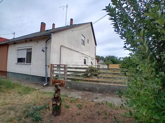 Eladó ház Vaskút 125 nm