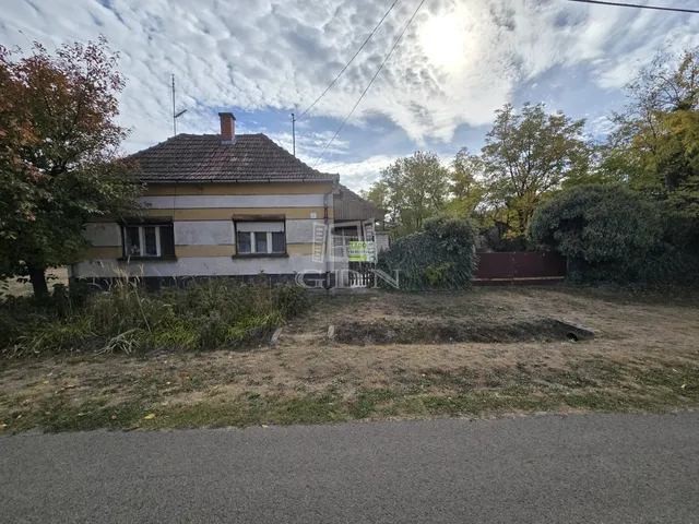 Eladó ház Csikéria 67 nm