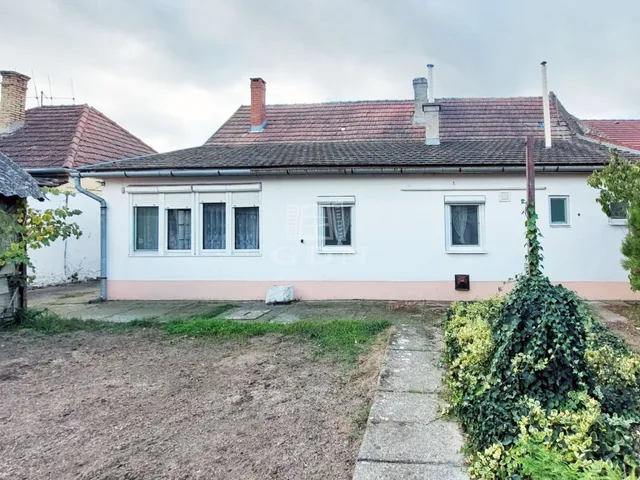 Eladó ház Baja 115 nm