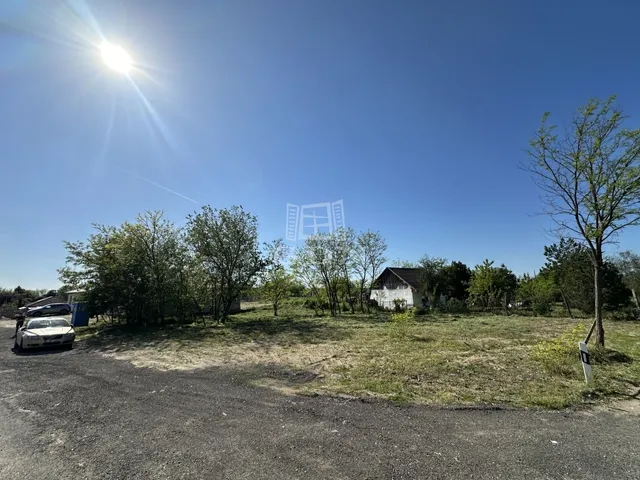 Eladó telek Baja 862 nm