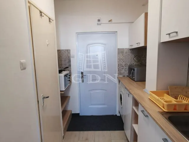 Eladó lakás Baja 18 nm