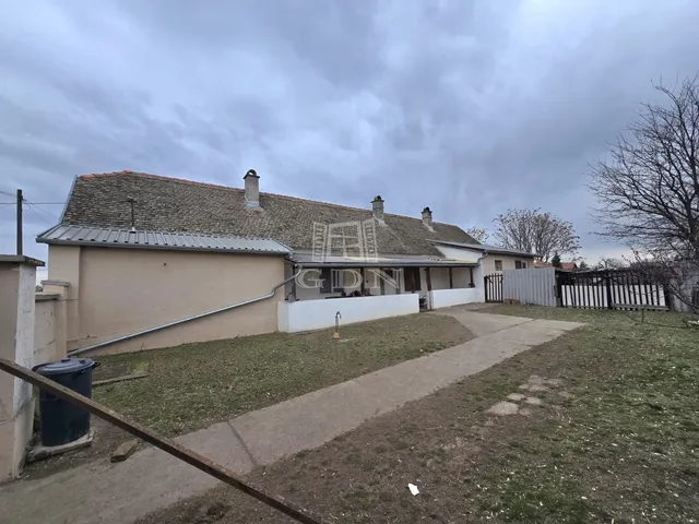 Eladó ház Baja, Homokváros 150 nm