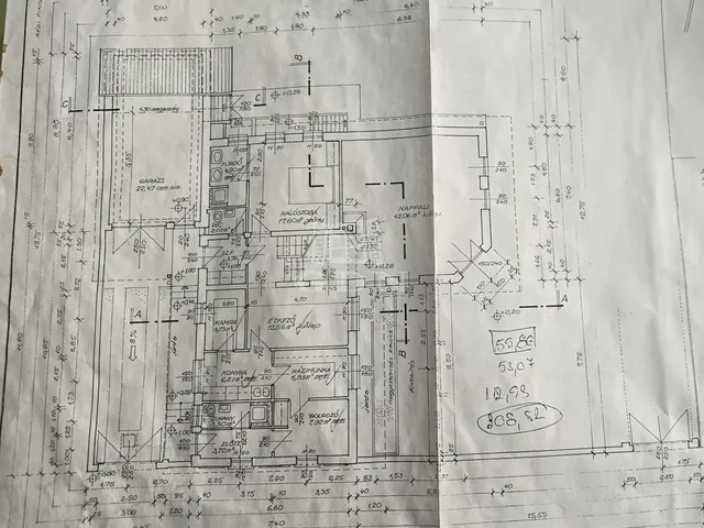 Eladó ház Madaras 210 nm