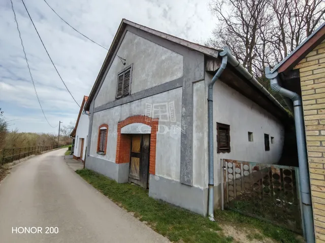 Eladó üdülő és hétvégi ház Nemesnádudvar 85 nm