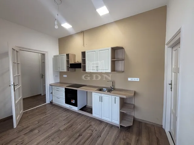 Eladó lakás Baja, Istvánmegye 70 nm