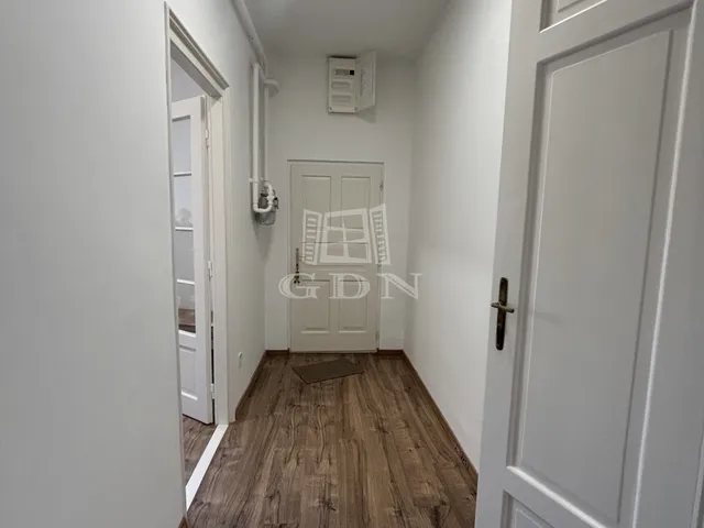 Eladó lakás Baja, Istvánmegye 70 nm