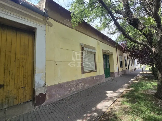 Eladó ház Madaras 120 nm