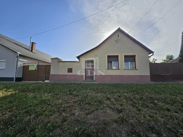 Eladó ház Katymár 138 nm