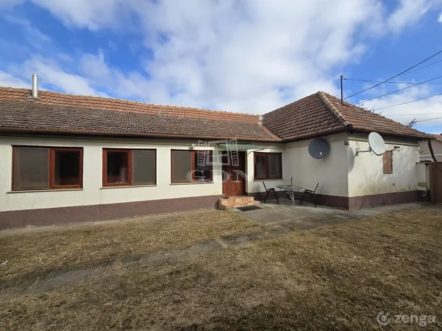 Eladó ház Katymár 128 nm