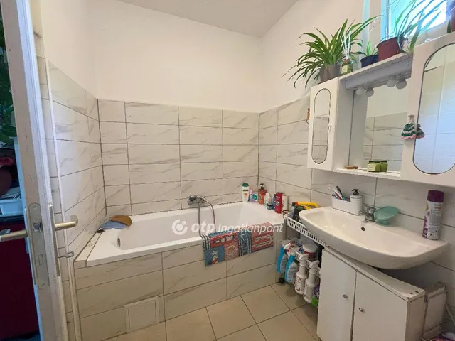 Eladó ház Nagyszokoly, családi házas 81 nm