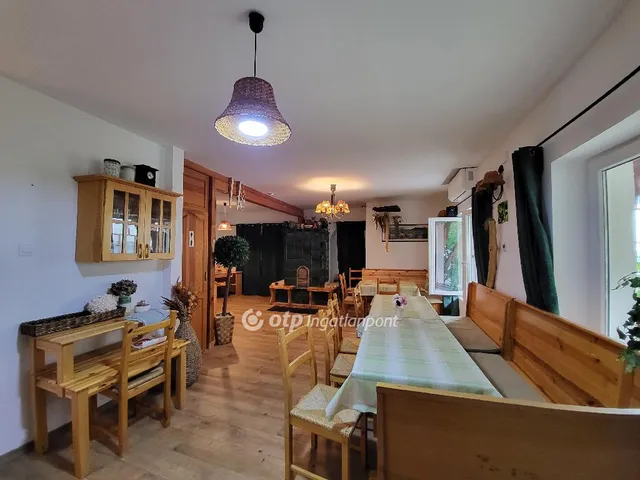 Eladó lakás Hévíz 139 nm
