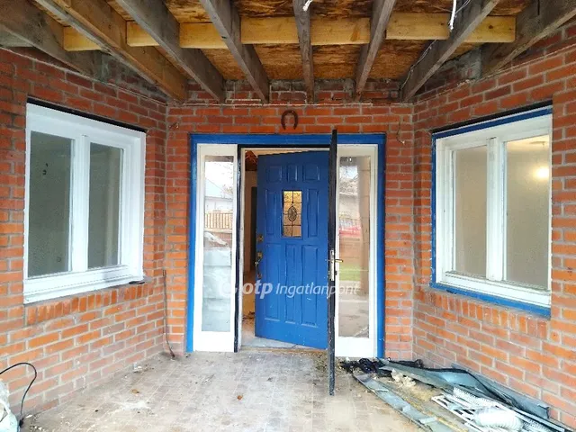 Eladó ház Balatonboglár 310 nm