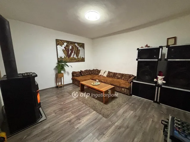 Eladó ház Ádánd 107 nm