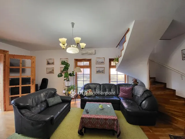 Eladó ház Zamárdi 143 nm