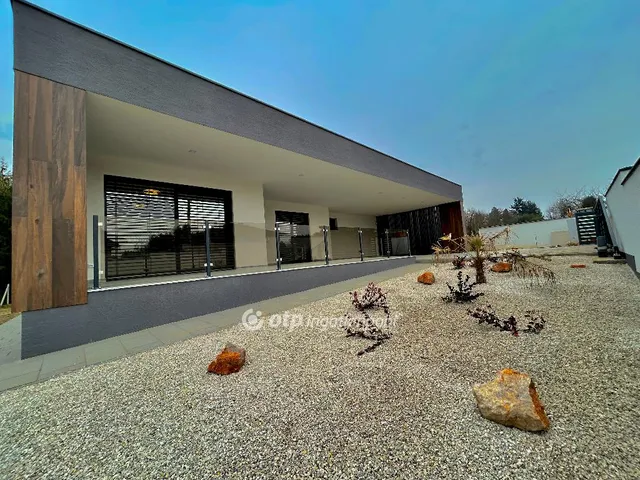 Eladó ház Nagykanizsa, Szabadhegy 167 nm