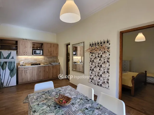 Eladó ház Zamárdi 193 nm