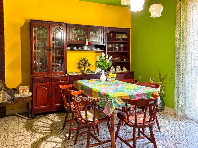 Eladó ház Ádánd 150 nm