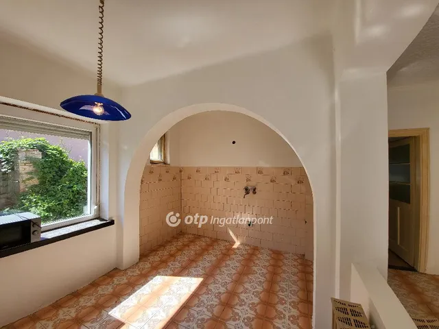 Eladó ház Tamási 98 nm