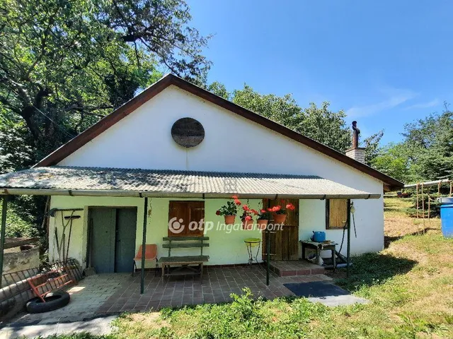 Eladó nyaraló Ságvár 40 nm