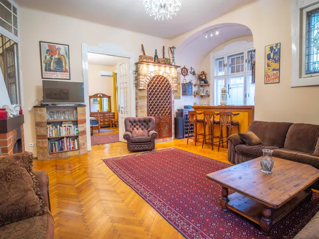 Eladó lakás Budapest VI. kerület 225 nm
