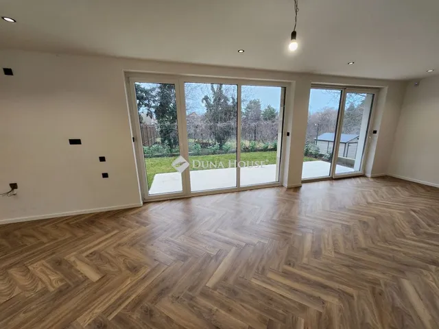 Eladó ház Siófok, Kökény utca 130 nm