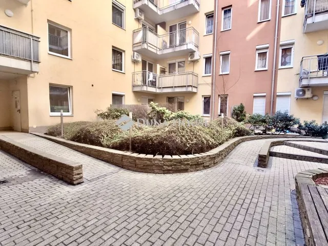 Kiadó lakás Budapest XIII. kerület, Béke tér 56 nm