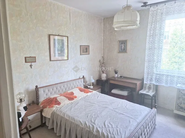 Eladó lakás Kaposvár, Petőfi Sándor utca 54 nm