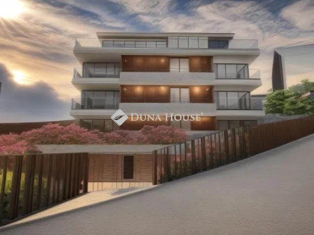 Eladó lakás Budapest II. kerület, Tulipán utca 82 nm