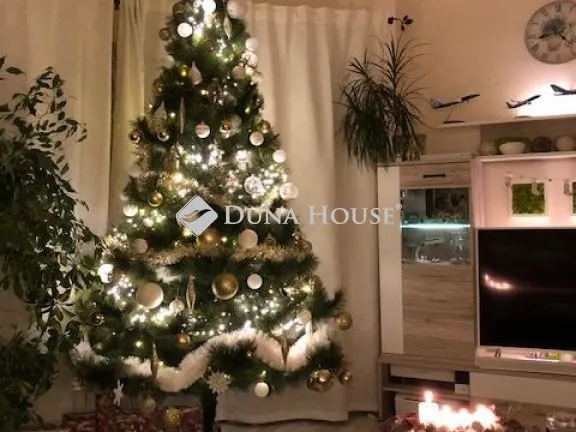 Kiadó ház Érd 70 nm