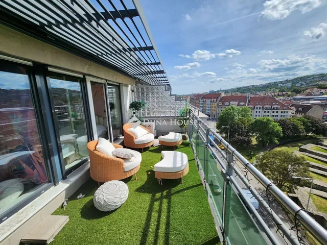 Eladó lakás Budapest III. kerület, Pacsirtamező utca 81 nm