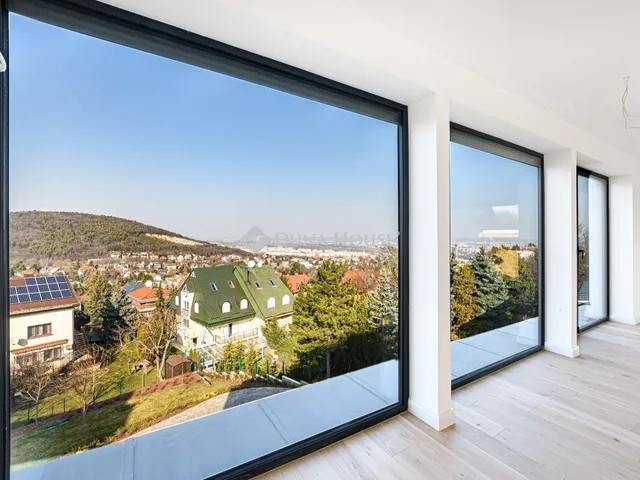 Eladó lakás Budapest II. kerület, Ferenchegyi út 113 nm