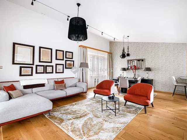 Eladó ház Budapest II. kerület 238 nm