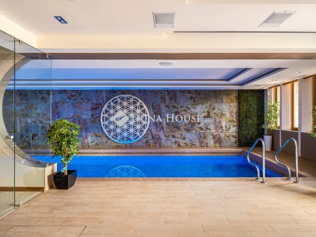 Kiadó ház Budapest XII. kerület, Arató utca 378 nm