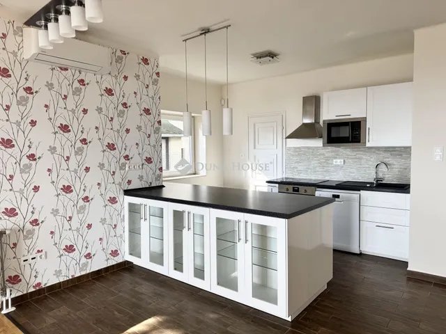 Kiadó lakás Budapest II. kerület 100 nm