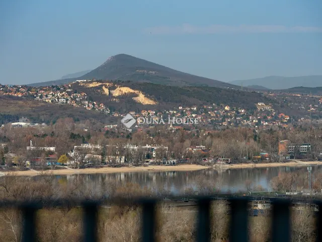 Eladó lakás Budapest IV. kerület 128 nm