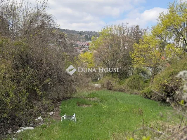 Eladó telek Budapest II. kerület, Balogh Ádám utca 1332 nm