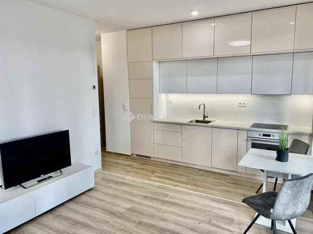 Kiadó lakás Budapest III. kerület 45 nm