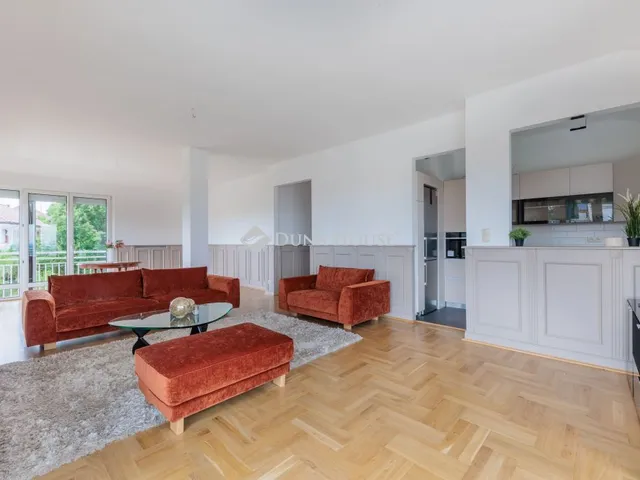 Kiadó lakás Budapest II. kerület, Szeréna út 140 nm