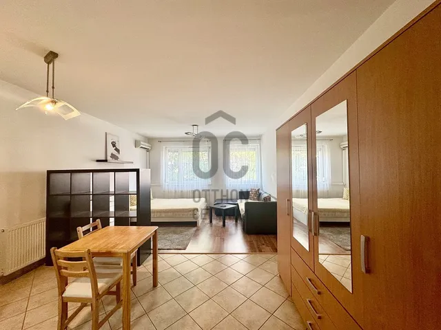 Kiadó lakás Budapest XI. kerület, Nádorkert 36 nm