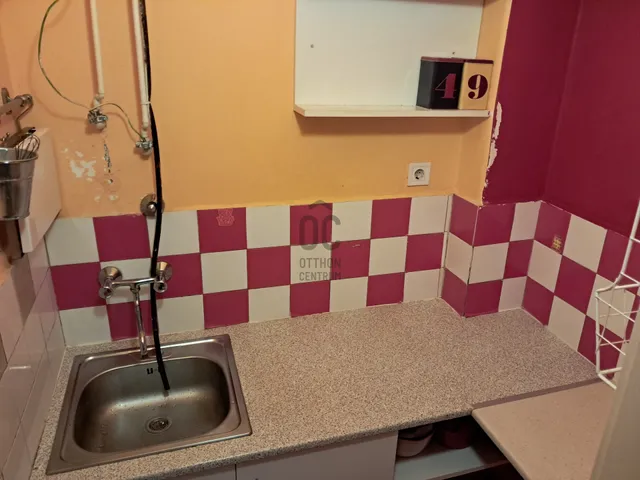 Eladó lakás Budapest VIII. kerület, Leonardo Da Vinci utca 36 nm