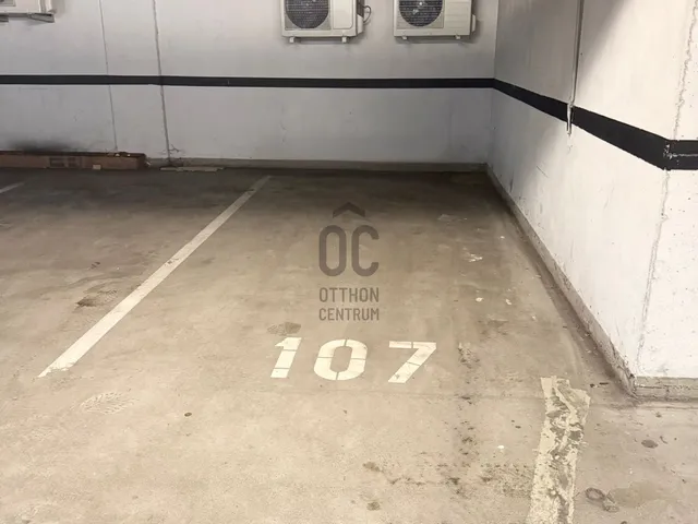 Kiadó garázs Budapest IX. kerület, Belső Ferencváros 14 nm