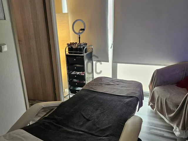 Eladó kereskedelmi és ipari ingatlan Budapest IX. kerület, Belső Ferencváros 60 nm