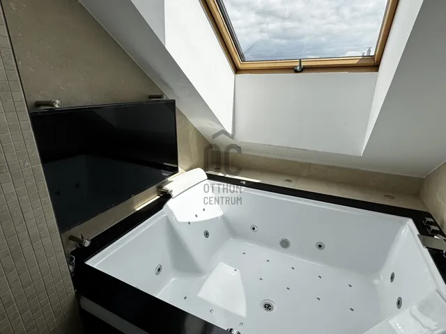 Eladó lakás Budapest VII. kerület, Dob utca 69 nm