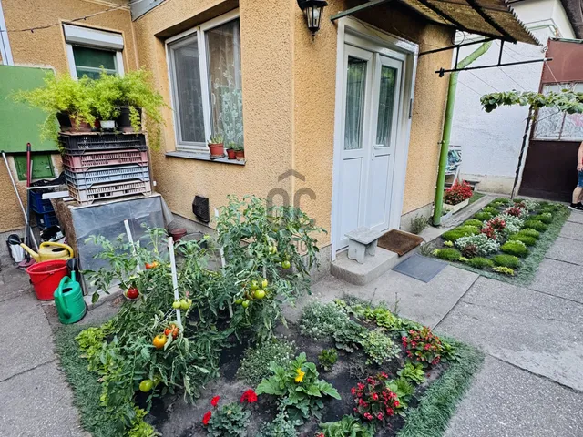 Eladó ház Budapest XVI. kerület, Rákosszentmihály 90 nm