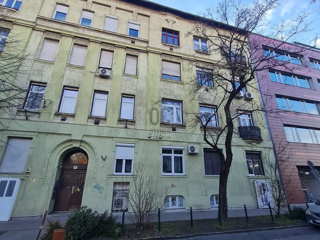 Eladó kereskedelmi és ipari ingatlan Budapest XIV. kerület, Törökőr 85 nm