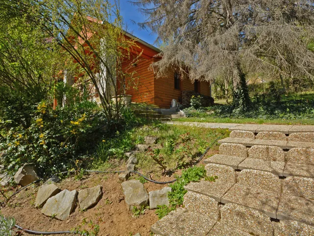 Eladó ház Verőce 28 nm