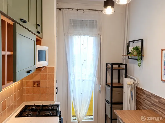 Eladó lakás Pécs, Uránváros 54 nm