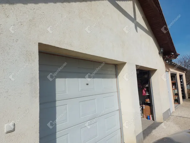 Eladó ház Győrújbarát 126 nm