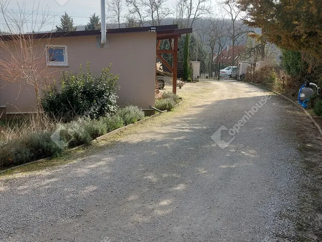 Eladó ház Győrújbarát 126 nm